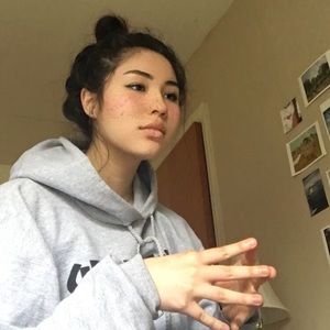 Meet your Posher, Maia